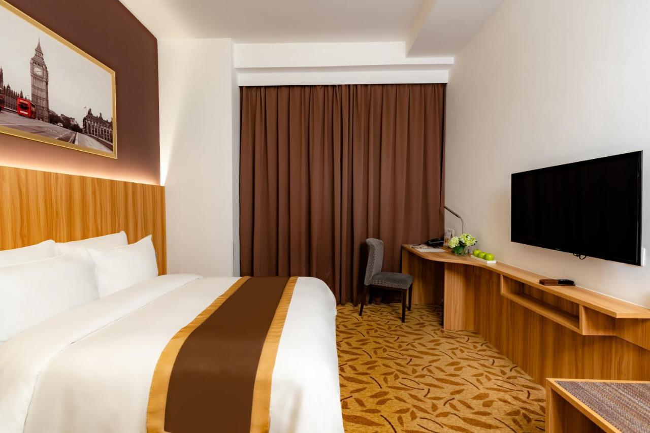 Bay Hotel Ho Chi Minh Exterior foto