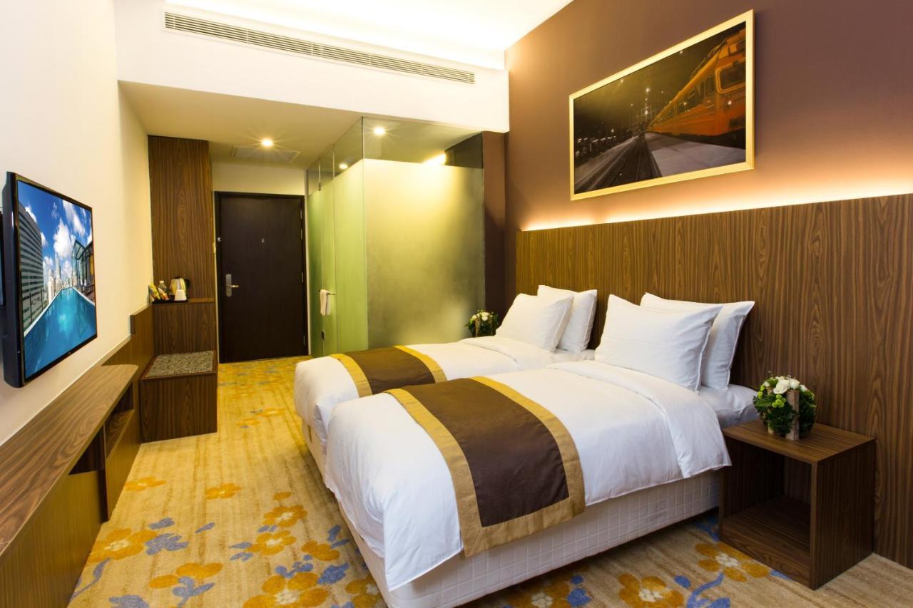 Bay Hotel Ho Chi Minh Exterior foto
