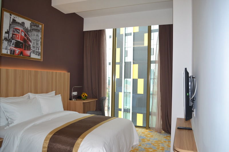 Bay Hotel Ho Chi Minh Exterior foto